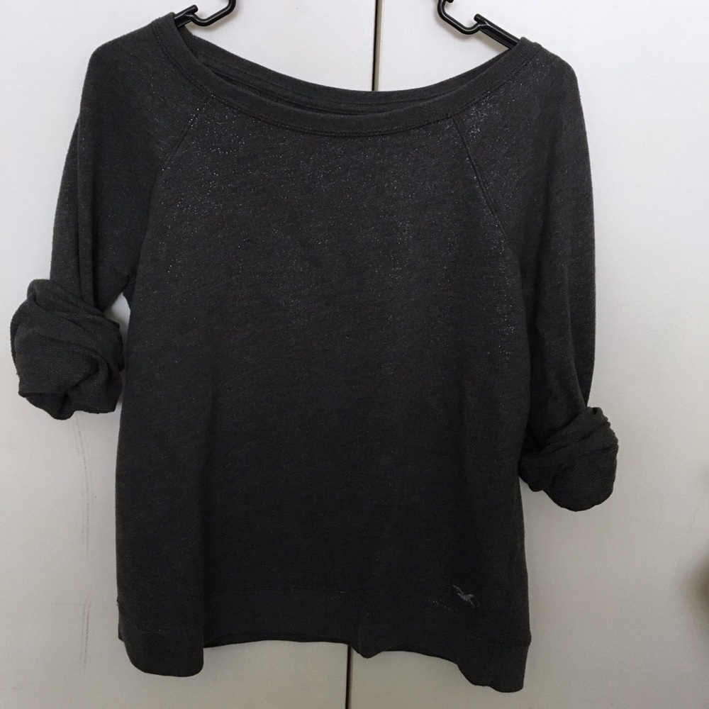 Off the shoulder crew neck pullover